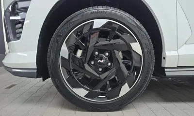 Hyundai Kona 2025, 12742 км, за 22318.5 USD