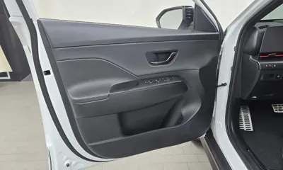 Hyundai Kona 2025, 12742 км, за 22139.73 USD - фото 24