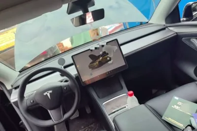 Tesla Model Y 2022, 51600 км, за 25205 USD - фото 6