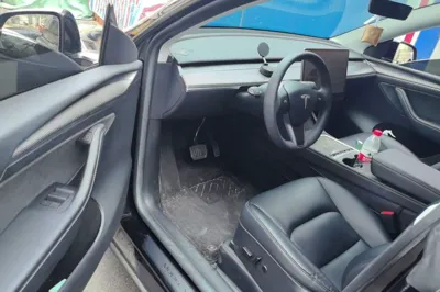 Tesla Model Y 2022, 51600 км, за 25205 USD - фото 13