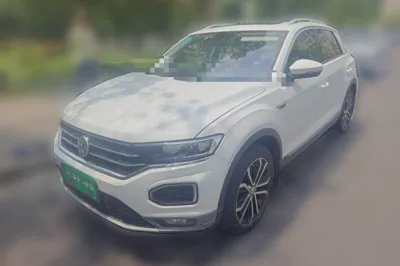 Volkswagen T-Roc · 2020 год