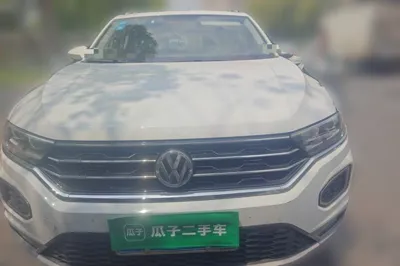 Volkswagen T-Roc 2020, 129700 км, за 11237 USD