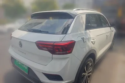 Volkswagen T-Roc 2020, 129700 км, за 11237 USD - фото 6