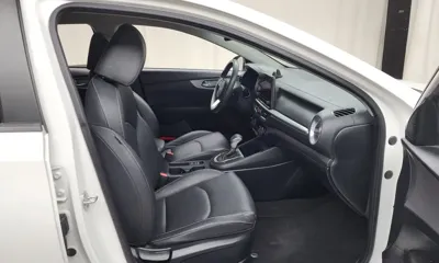 Kia K3 2022, 106210 км, за 8054.18 USD - фото 11