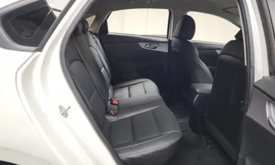 Kia K3 2022, 106210 км, за 8054.18 USD - фото 12