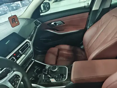 BMW 3 Series 2022, 30000 км, за 21217.95 USD - фото 6