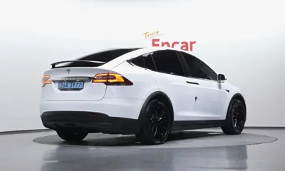 Tesla Model X 2020, 110248 км, за 46558.55 USD