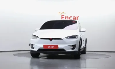 Tesla Model X 2020, 110248 км, за 46558.55 USD