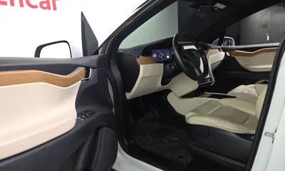 Tesla Model X 2020, 110248 км, за 46479.86 USD - фото 10
