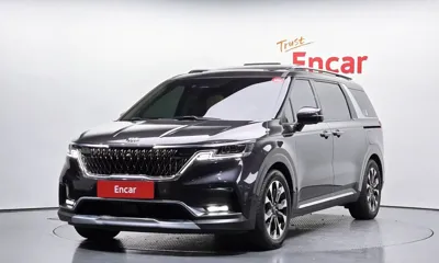 Kia Canival · 2021 год