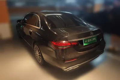 Mercedes-Benz E-Class 2021, 36200 км, за 35775 USD
