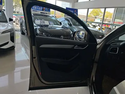 Audi Q3 2017, 54100 км, за 8725.55 USD - фото 7