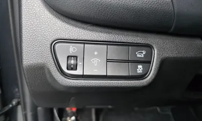 Kia Seltos 2024, 37985 км, за 25732.91 USD - фото 29