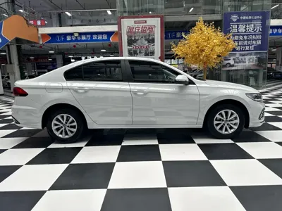 Volkswagen Bora 2023, 10000 км, за 12347.3 USD - фото 6