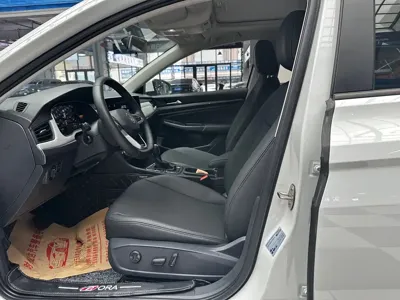 Volkswagen Bora 2023, 10000 км, за 12347.3 USD - фото 7