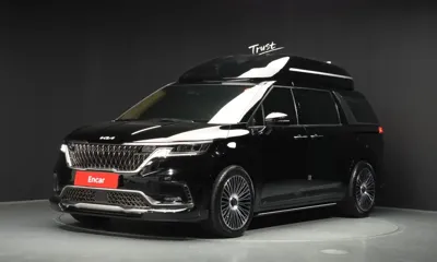 Kia Canival · 2023 год