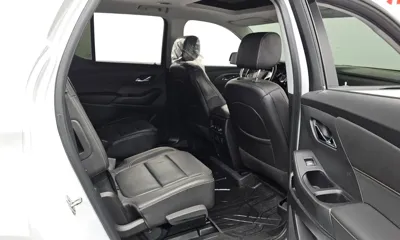 ChevroletGMDaewoo Traverse 2020, 129902 км, за 11487.46 USD - фото 12