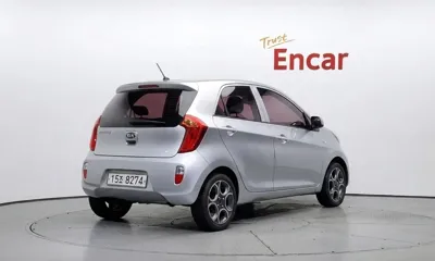 Kia Morning 2012, 123048 км, за 2582.78 USD