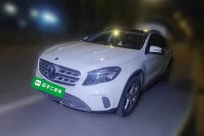 Mercedes-Benz GLA · 2017 год
