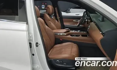 Genesis GV70 2021, 134786 км, за 24127.46 USD - фото 10