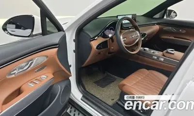 Genesis GV70 2021, 134786 км, за 24127.46 USD - фото 11