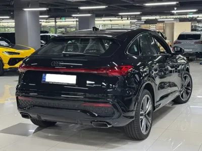 Audi Q5 2025, 20 км, за 56677.55 USD