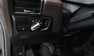 BMW i3 2020, 54217 км, за 18845.47 USD - фото 19