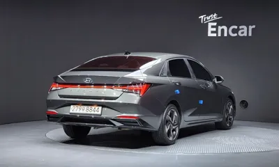 Hyundai Avante 2022, 64302 км, за 12677.35 USD