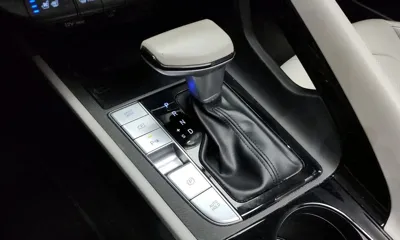 Hyundai Avante 2022, 64302 км, за 12677.35 USD - фото 9