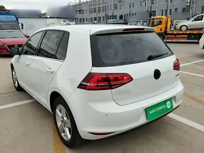 Volkswagen Golf 2017, 78200 км, за 6138.46 USD
