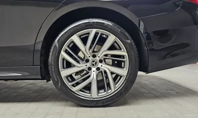 Mercedes-Benz E-Class 2024, 28506 км, за 43554.56 USD - фото 21