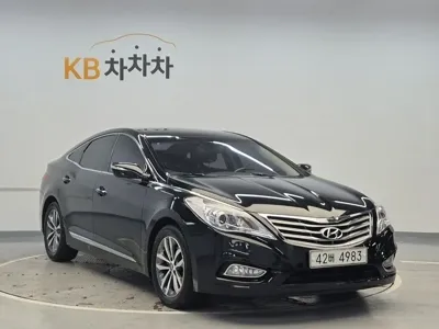 Hyundai Grandeur 2011, 110655 км, за 2600.27 USD