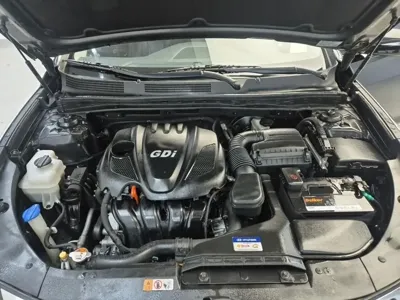 Hyundai Grandeur 2011, 110655 км, за 2600.27 USD