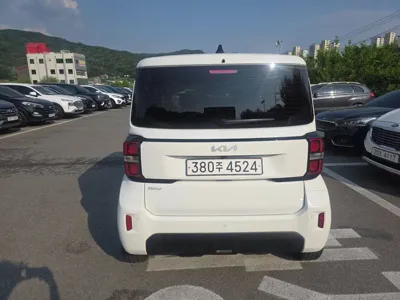 Kia Ray 2023, 80000 км, за 9839.83 USD