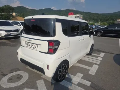 Kia Ray 2023, 80000 км, за 9839.83 USD