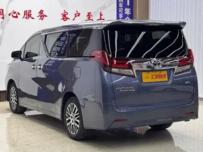 Toyota Alphard 2017, 204000 км, за 52748.63 USD - фото 6