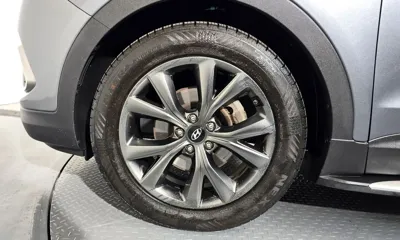 Hyundai Santafe 2018, 124633 км, за 7745.83 USD