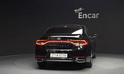 Hyundai Grandeur 2019, 116908 км, за 7351.69 USD