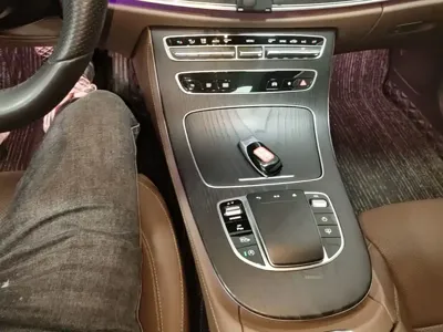 Mercedes-Benz E-Class 2021, 60500 км, за 34007.51 USD - фото 14