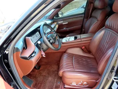 Genesis G90 2022, 100454 км, за 31002.14 USD