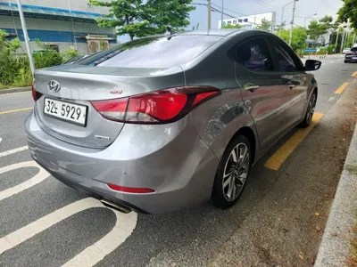Hyundai Avante 2015, 104437 км, за 4680.49 USD - фото 7