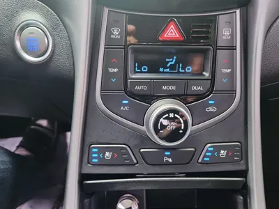 Hyundai Avante 2015, 104437 км, за 4680.49 USD - фото 12