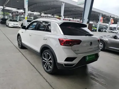 Volkswagen T-Roc 2022, 25600 км, за 12771.97 USD