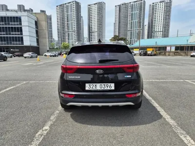 Kia Sportage 2017, 167593 км, за 7139.08 USD