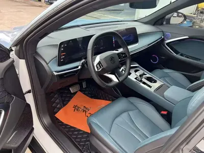 MG MG7 2023, 23000 км, за 11462.38 USD