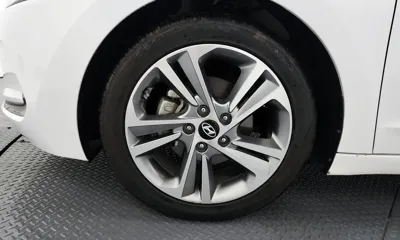 Hyundai Avante 2018, 63857 км, за 8001.57 USD
