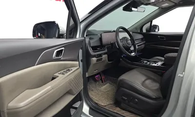 Kia Canival 2024, 31491 км, за 26632.8 USD - фото 10