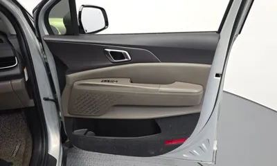 Kia Canival 2024, 31491 км, за 26632.8 USD - фото 24