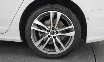 Audi A6 2021, 142110 км, за 14260.59 USD