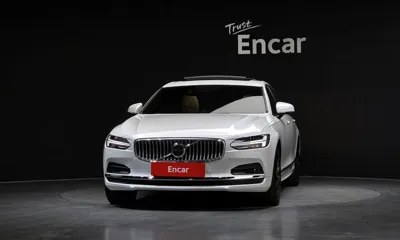 Volvo S90 2021, 32446 км, за 23354.17 USD